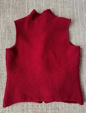 Talbots Red 100% Wool Zip Front Fleece Vest Women’s Size S Classic thumbnail 7