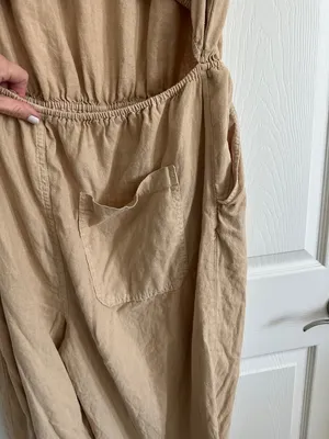 Sleeveless Universal Thread V-Neck Wide-Leg Jumpsuit in Tan thumbnail 6