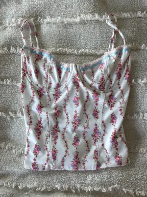Edikted Top Corset White Lace Floral thumbnail 1