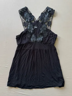 Frederick's of Hollywood Y2K Era Lace V-Neck Tank thumbnail 1