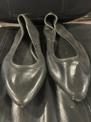 Frye Black Leather Pointed Ballet Flats thumbnail 2