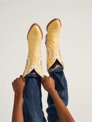 Tecovas The Jolene Pale Yellow Boots Size 6 thumbnail 3