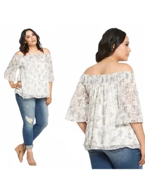 Torrid Gray and Pink Paisley Off Shoulder Flutter Sleeves Blouse Size 0 (12) thumbnail 2