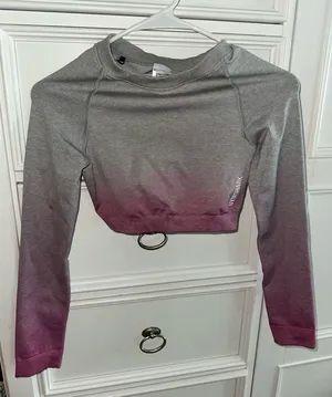 Gymshark Top thumbnail 1