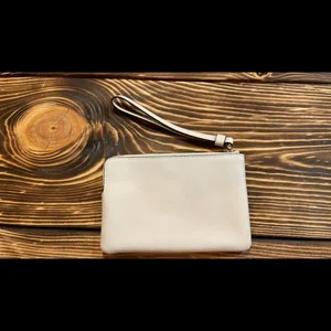 BNWT Coach Corner Zip Wristlet thumbnail 5