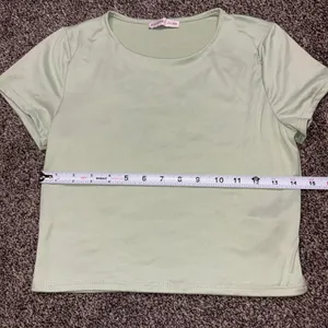 Sincerely Jules the label light green crop top Medium thumbnail 6