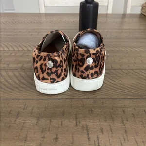 Steve Madden sneakers thumbnail 3