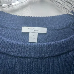 Daily Ritual Navy Blue Ribbed Lambswool Cashmere Blend Step Hem Sweater Womens M thumbnail 4