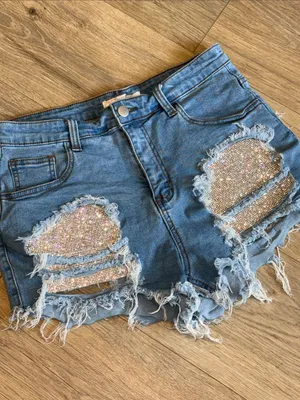 HOT & DELICIOUS Festival Rhinestone Pockets Heavily Distressed Denim Shorts L thumbnail 12
