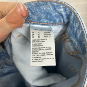 American Eagle Strigid Mom Jean Size 18 Regular thumbnail 4