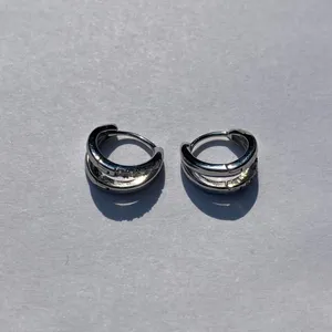 💎🩶 NEW S925 925 Sterling Silver Clear Crystal Double Tiered Huggie Hoop Earrings 🩶💎 thumbnail 6
