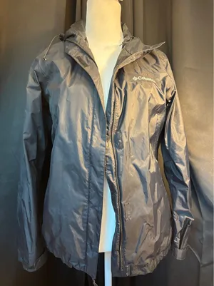 Columbia Omni-Tech Waterproof Rain Jacket Black Hooded Shell RL2436 Womens M thumbnail 1