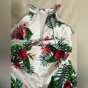 Floral Print Women's One Piece Swimsuit thumbnail 6