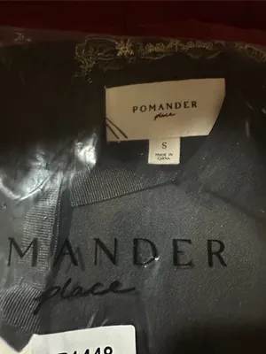 NWT Pomander Place Tuckernuck Lillith midi dress black gold small thumbnail 4