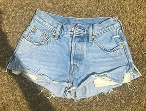 LEVI STRAUSS DENIM SHORTS thumbnail 1