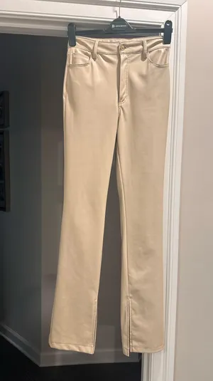 Zara Faux Leather Pants Cream thumbnail 4