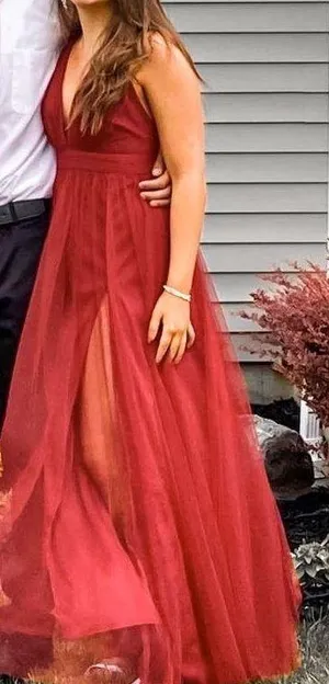 Windsor Red Silk Prom / Formal Dress thumbnail 3