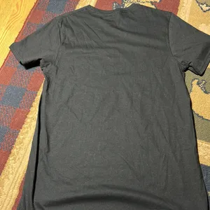 Yellowstone woman t shirt​ Black Size M thumbnail 4