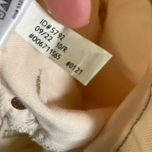 Express‎ Womens Jeans Size 10R Beige Distressed Denim High Rise Mom Jeans thumbnail 13