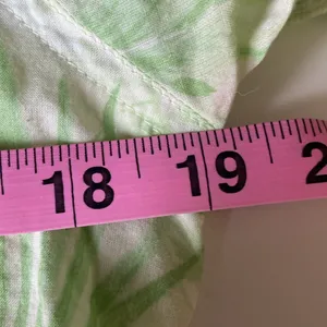 Ralph Lauren Petite Medium 100% cotton green & white long sleeve roll tab blouse thumbnail 7