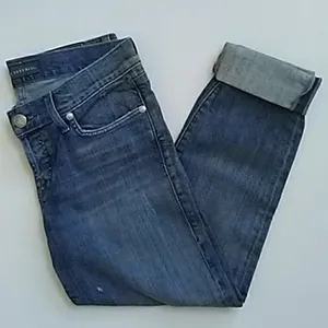 FINAL MARKDOWN Ladies' Rock & Republic Distressed Jeans 30 thumbnail 1