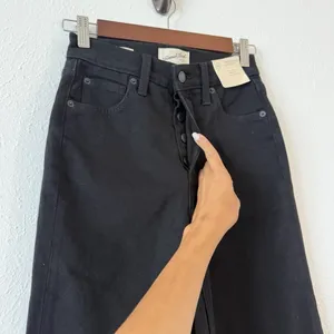 Universal Thread Highest Rise Straight Size 00 Black Jeans Women’s NWT Stretch thumbnail 7