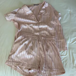 Tart Pink striped pajama short set thumbnail 3