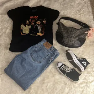 AC/DC Band T-Shirt thumbnail 7