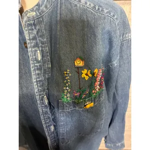 Badge Vintage‎ Denim Embroidered Floral Birdhouse Mandarin Collar Shirt Womens S thumbnail 2