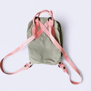 Fjällräven Kanken Mini Backpack Two Tone Fog Grey Pink Preppy School Travel Festival Hiking Outdoor Gorpcore Vinylon Water-Resistant, Classic Design Like New w/ seat pad inserts thumbnail 4