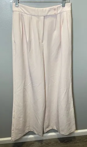 Express NWOT‎ Women's Pink Wide Leg High Rise Pleated Trouser Pants Size 8 thumbnail 1