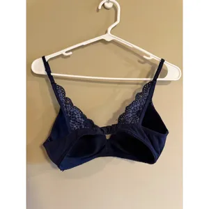 Aerie Real Sunnie Wireless Bra Navy Blue Lace Trim V-Neck 32C Comfort Bralette thumbnail 2