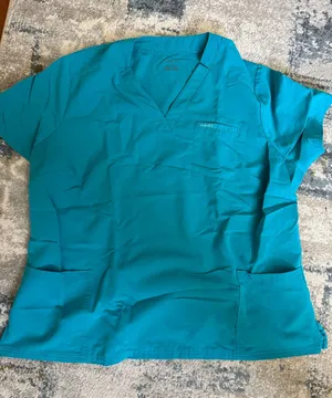 Jaanuu Scrub Top Women’s thumbnail 1