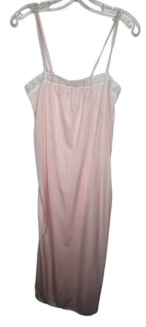 Vintage Dreamy Nights by Avon Pink‎ Nylon Nightgown thumbnail 1