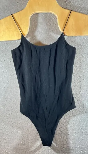 1098 | Wilfred Free Aritzia Minimalist Cotton Thong Bodysuit Black Womens‎ S thumbnail 1