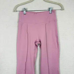 PINK Victoria's Secret Flare Leggings Womens Small Short Pintuck Seam Pink thumbnail 3