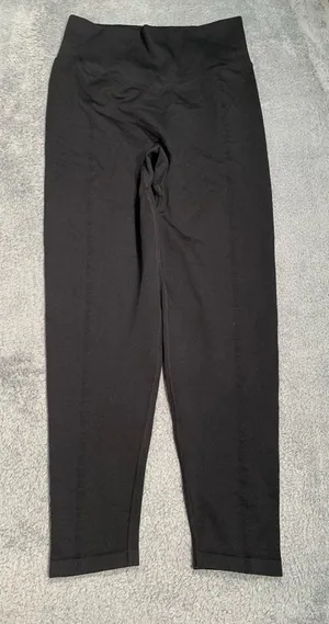 PINK Victoria's Secret Black Leggings medium/short thumbnail 1
