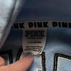 Victorias Secret PINK Sweatshirt thumbnail 5