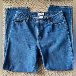 LL Bean Women’s Classic Fit Straight Jeans thumbnail 1