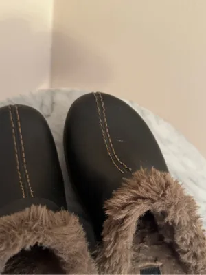 Crocs Cobbler EVA Lined Clogs Women’s Size 6 Black Faux Fur Comfort Shoes thumbnail 6