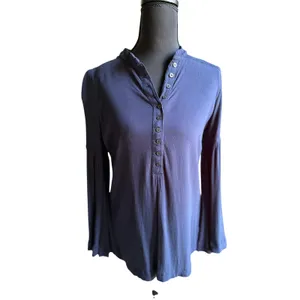 Free People Navy Bell Sleeve Henley Blouse XS Boho Rayon Tunic Top thumbnail 2
