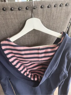 Women’s Old Navy Navy and Pink Striped Knit Top thumbnail 5