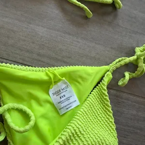 Tiger Mist Women's Green Bikinis-and-tankini-sets thumbnail 3