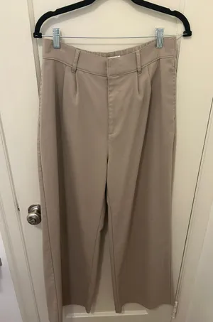 Abercrombie Tailored Wide Leg Pants thumbnail 1