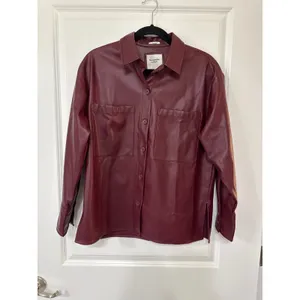 Abercrombie & Fitch Oversized Vegan Leather Shirt Jacket Burgundy Small thumbnail 2