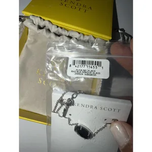 Kendra Scott Elisa BLK OPAQUE GLASS NEW IN BOX.‎ thumbnail 4
