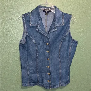 Vintage Jean Jacket Denim Button-Up Sleeveless Vest denim jacket thumbnail 2