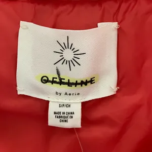 Womens Coral Snap-Up Puffer Vest thumbnail 7