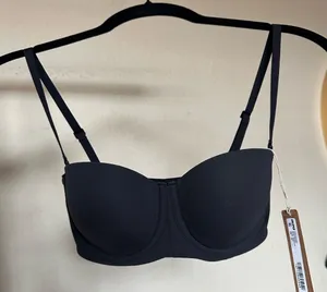 NWT SKIMS Fits Everybody Strapless‎ Convertible Bra Onyx size 32C thumbnail 1