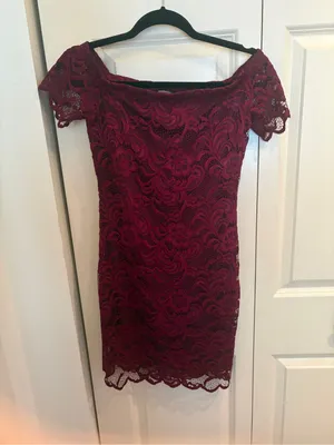 Ambience I Off-Shoulder Lace Sheath Dress in Burgundy NWT thumbnail 2
